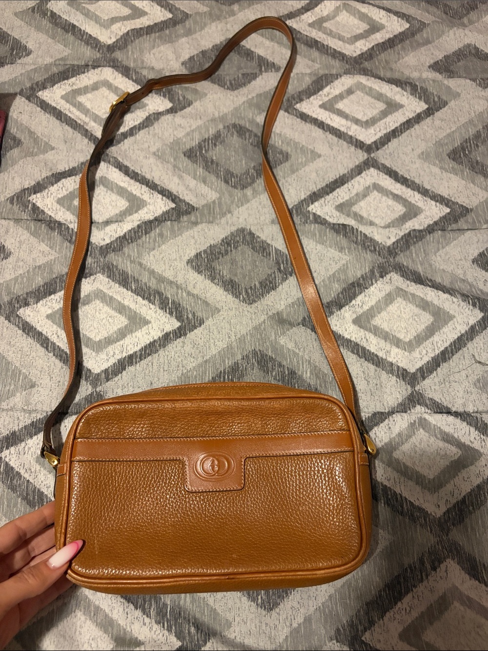Gucci Tan Leather Shoulder Bag